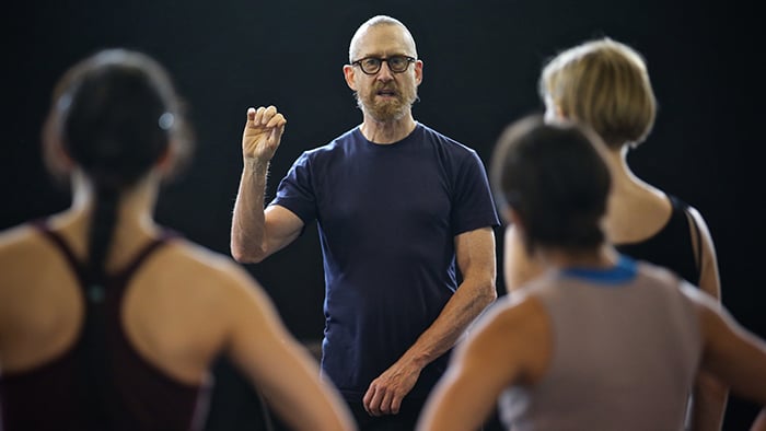 William Forsythe rehearses "N.N.N.N." with Hubbard Street Dancers Ana Lopez, Alicia Delgadillo, and Emilie Leriche. (Todd Rosenberg)