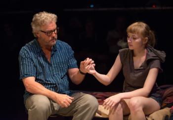 William Petersen and Rae Gray; courtesy of Steppenwolf Theatre Company