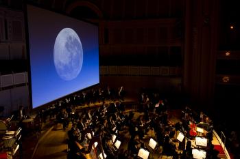 The Chicago Sinfonietta performs "Moonrise" at Chicago Symphony Center. Credit: José Francisco Salgado