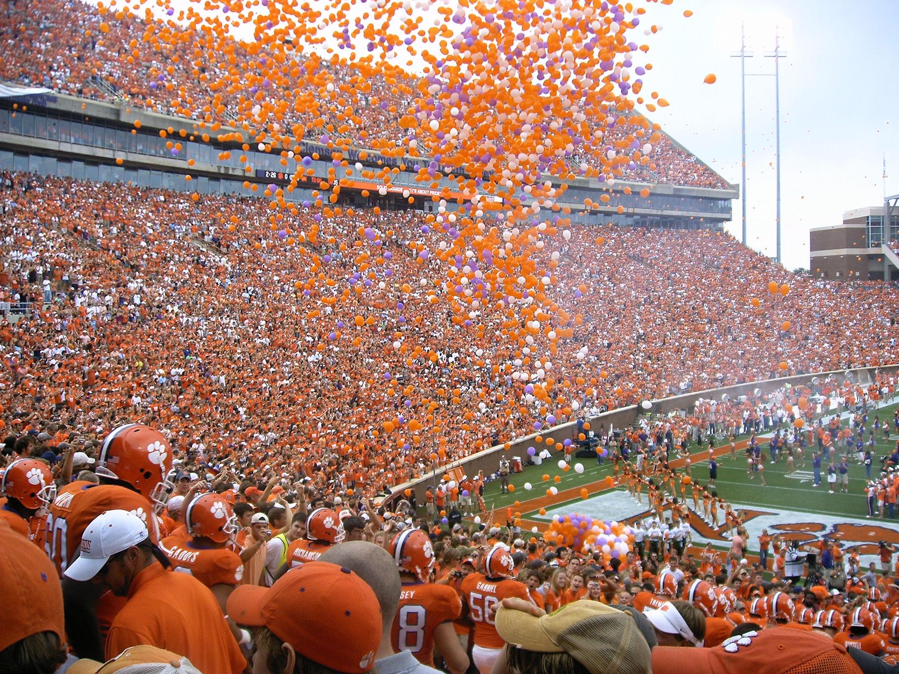 Clemson University ended a 30-year tradition of releasing thousands of orange balloons before football games last year after facing pressure from environmental and animal rights groups. (Jason A G / Flickr) 