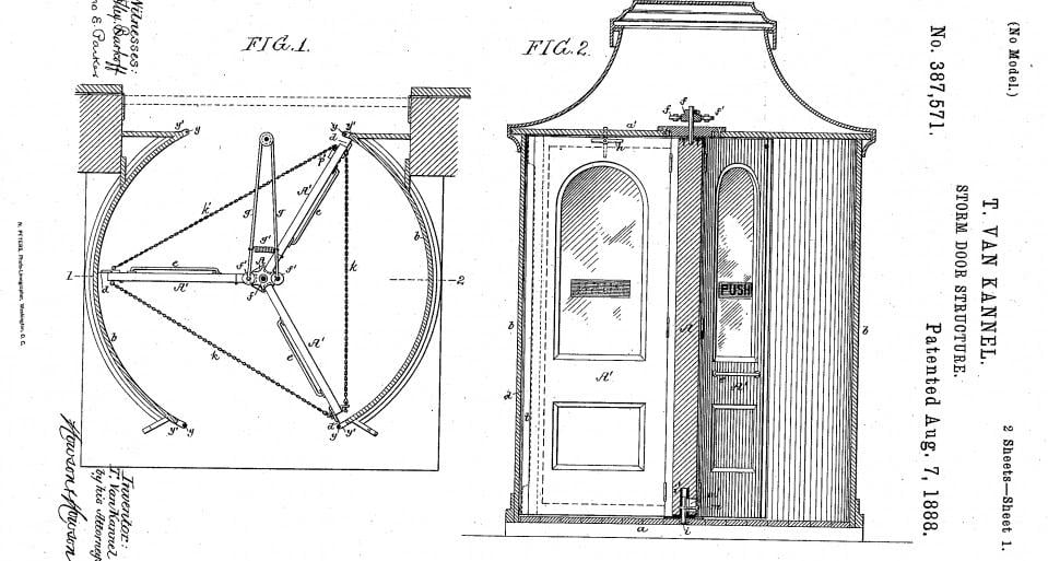 A blueprint of the revolving door.