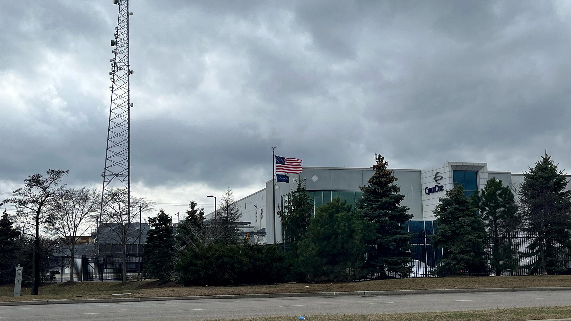 CyrusOne’s tower in Aurora is connected to a data center that houses the electronic trading platform for the Chicago-based CME Group. (Paris Schutz / WTTW)