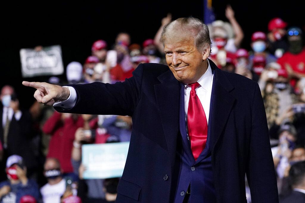 President Donald Trump wraps up his speech at a campaign rally at Fayetteville Regional Airport, Saturday, Sept. 19, 2020, in Fayetteville, N.C. (AP Photo / Evan Vucci)