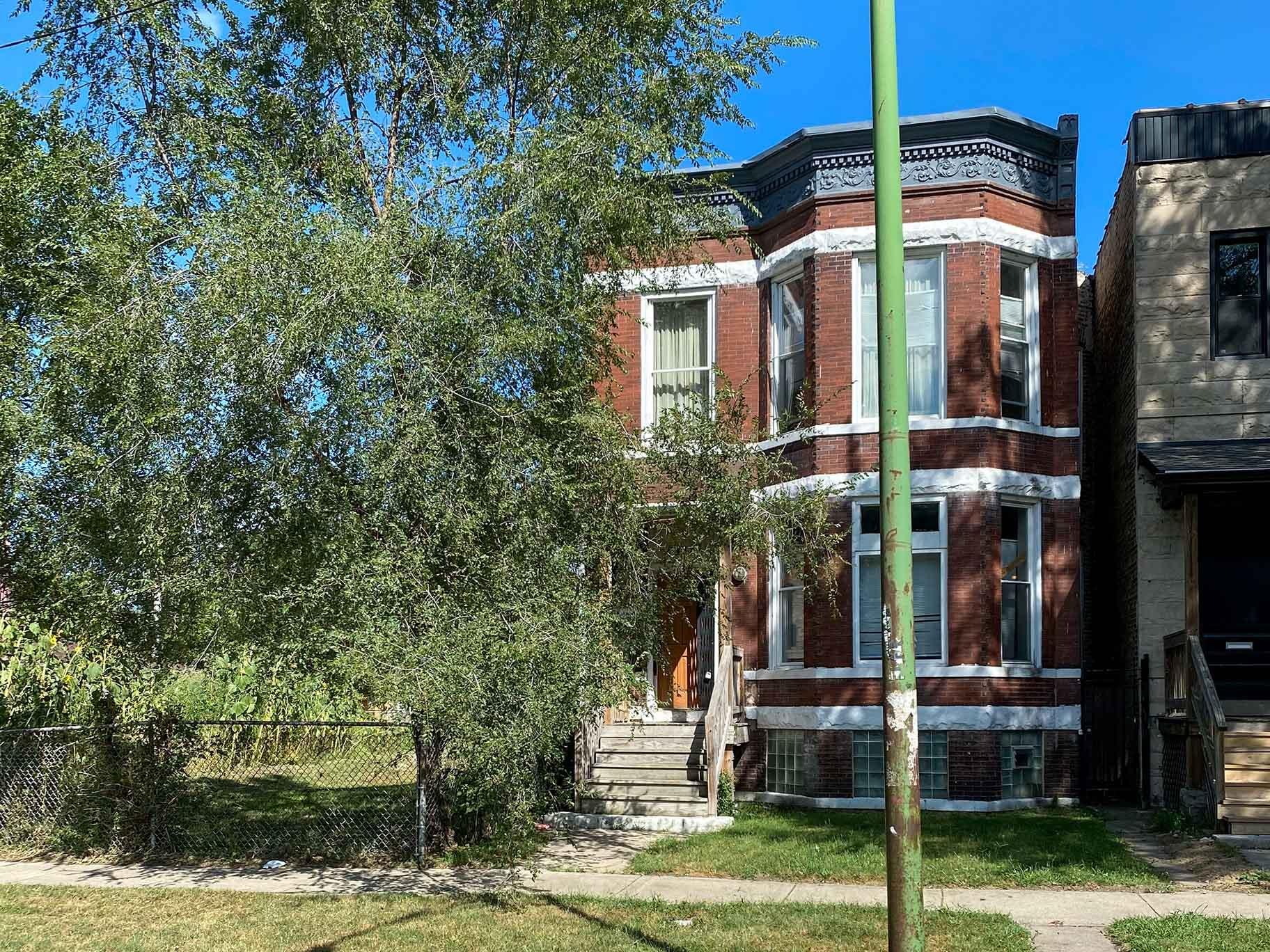 The former home of Emmett Till and his mother, Mamie Till-Mobley, at 6427 S. St. Lawrence Ave. in Chicago’s Woodlawn community. (Credit: Jonathan Solomon)