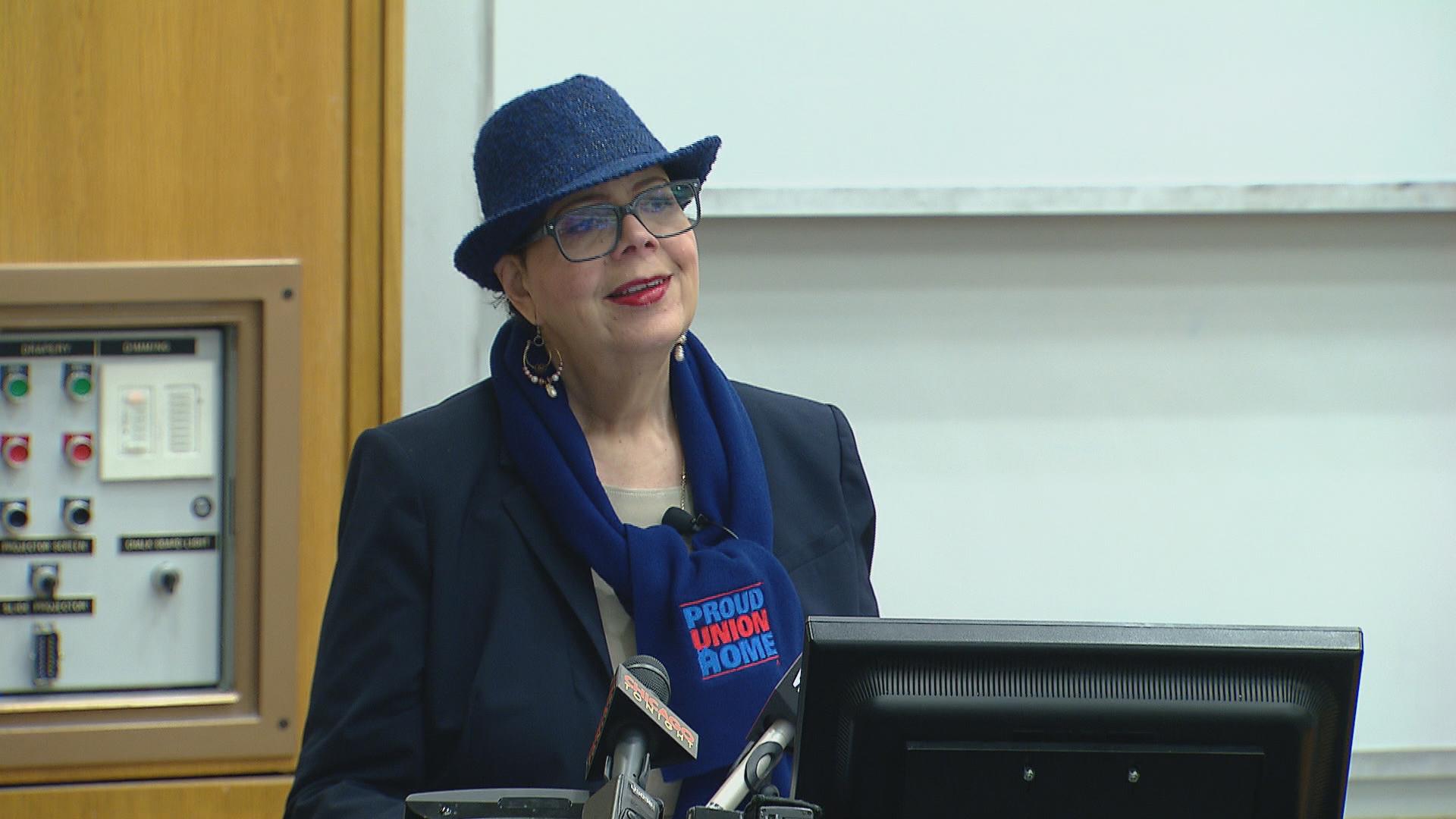 Chicago Teachers Union President Karen Lewis spent an hour Wednesday afternoon lecturing students and taking questions on education policy at the University of Illinois-Chicago. (Chicago Tonight)