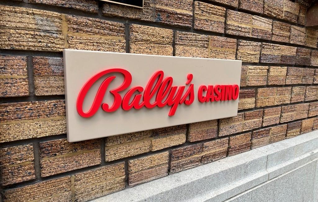 Gamblers were lined up at 8 a.m. Saturday to be among the first to play at Bally’s Chicago. (WTTW News)