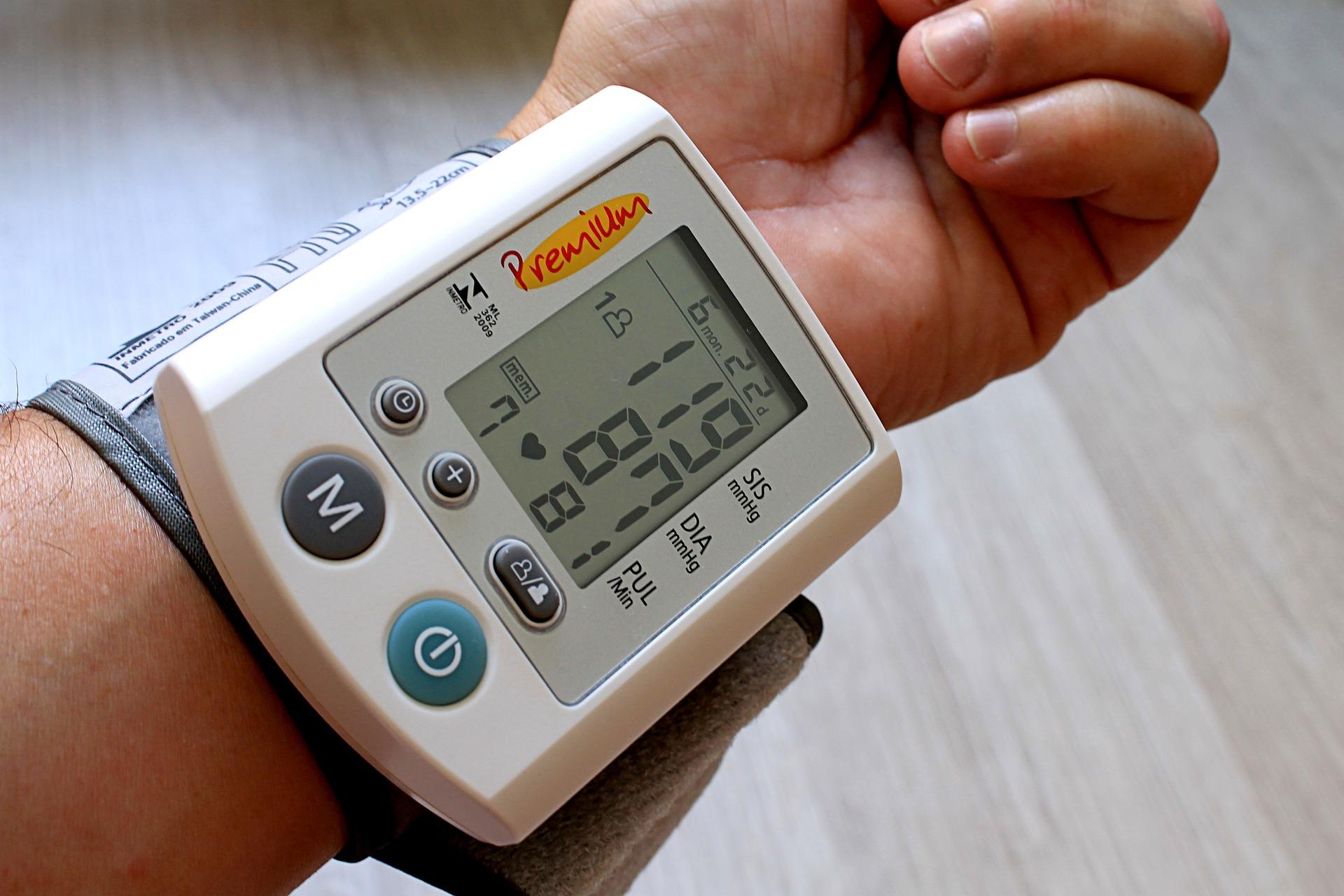 Dr. Holly Kramer recommends people interested in starting an intensive systolic blood pressure lowering program speak with their doctors and “weigh the risks and the benefits.” (Pixabay)