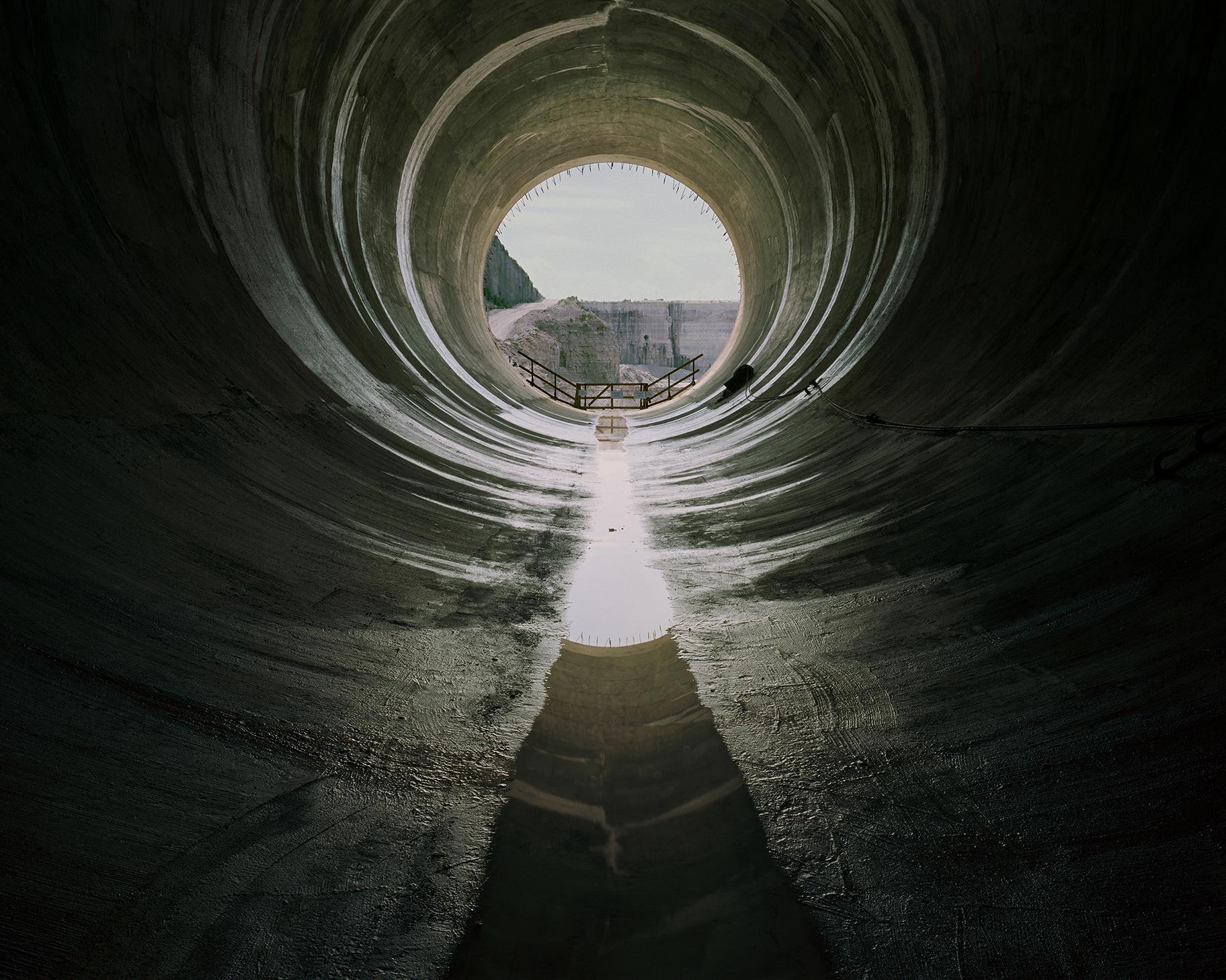 In a photograph titled “West Bull Nose,” Brad Temkin depicts one of the exits of Chicago’s Deep Tunnel. (Brad Temkin / The Field Museum) 