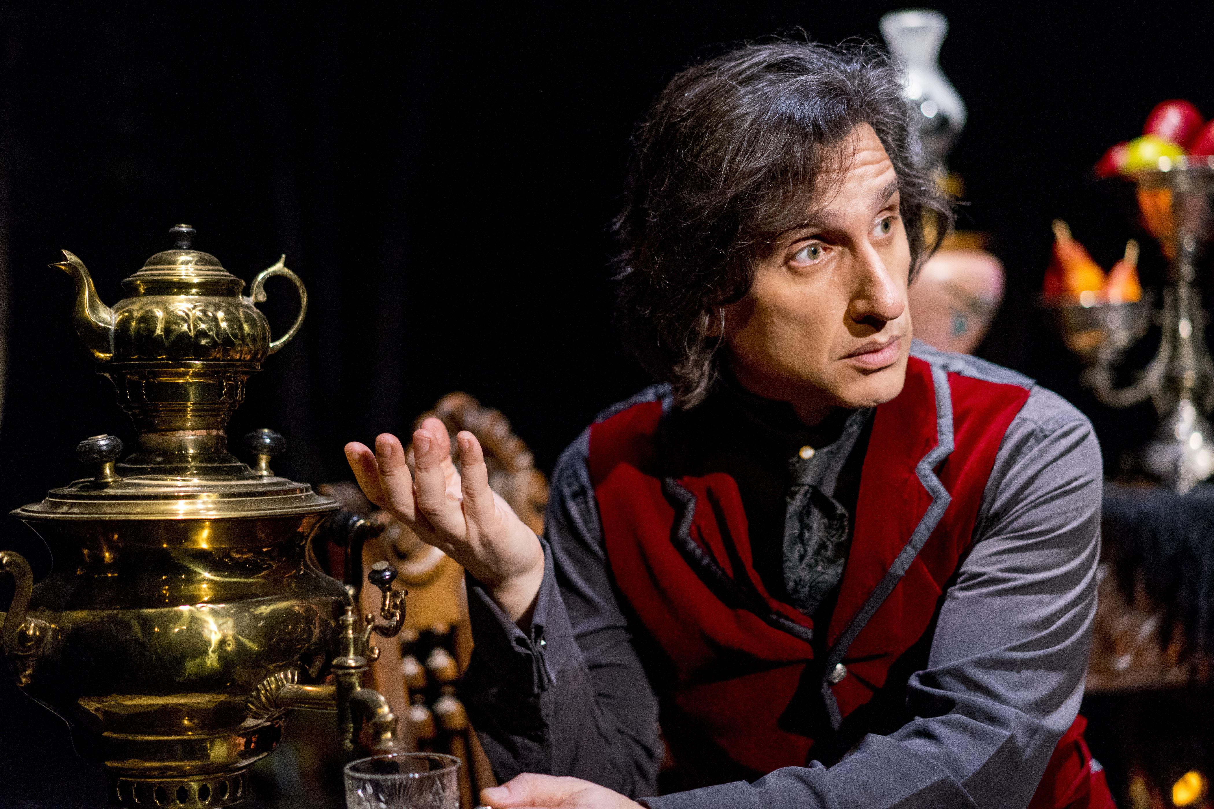Hershey Felder in “Our Great Tchaikovsky” at Steppenwolf Upstairs Theatre.