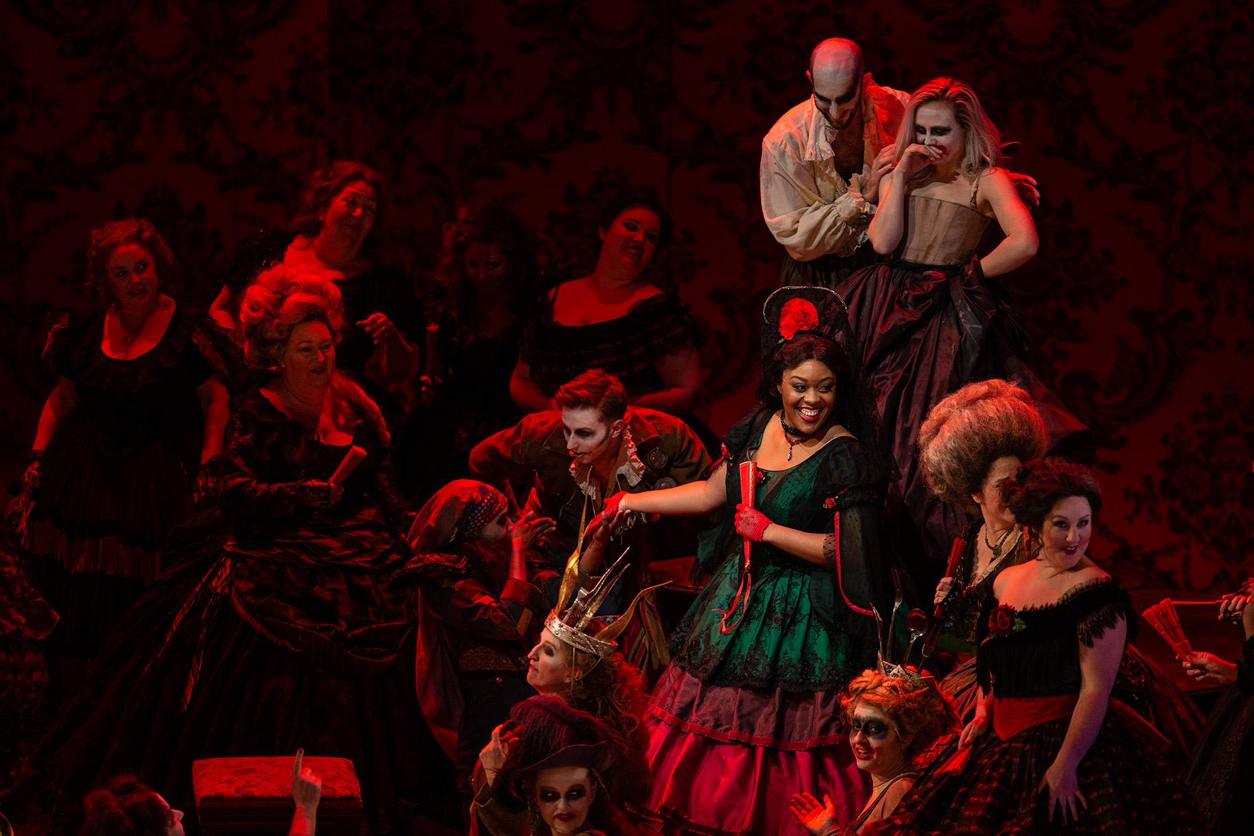 Zoie Reams in “La Traviata” (Credit: Lyric Opera of Chicago)