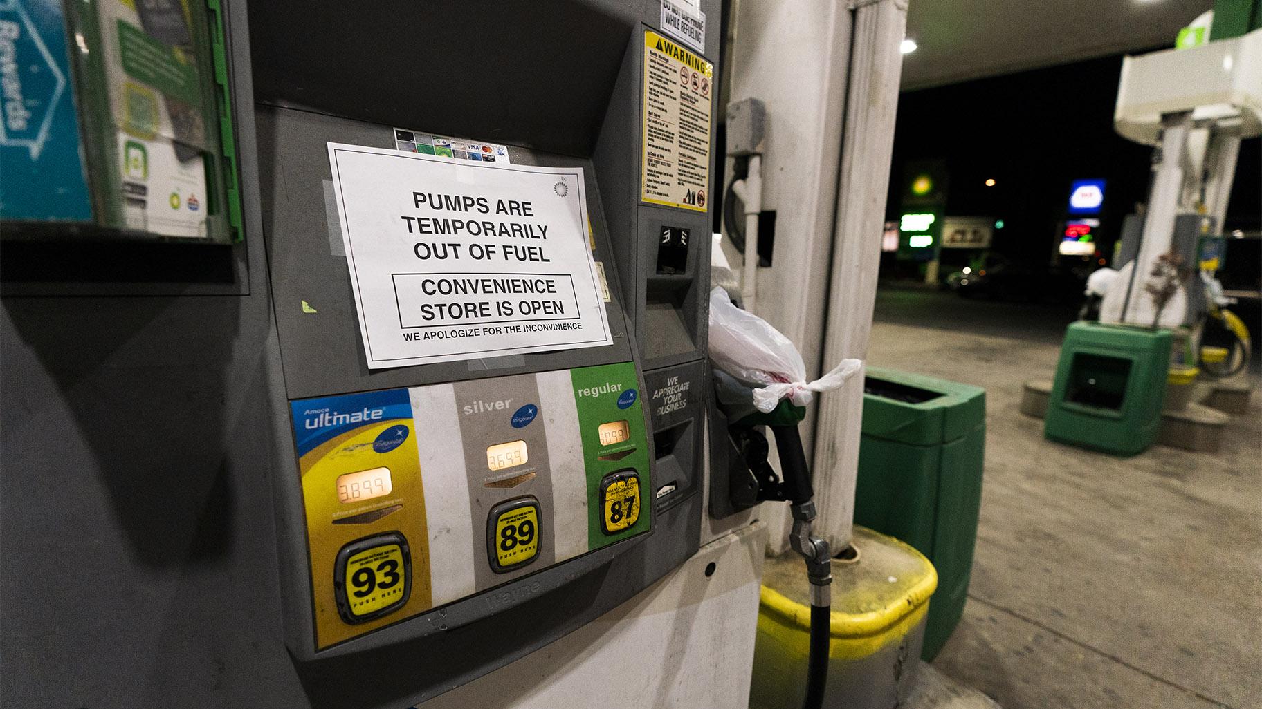 A pump at a gas station in Silver Spring, Md., is out of service, notifying customers they are out of fuel, Thursday, May 13, 2021. (AP Photo / Manuel Balce Ceneta)