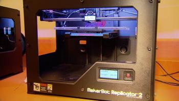 Harold Washington Library’s new maker lab, open for the next six months, has three MakerBot 3-D printers, valued at over $2,000 each