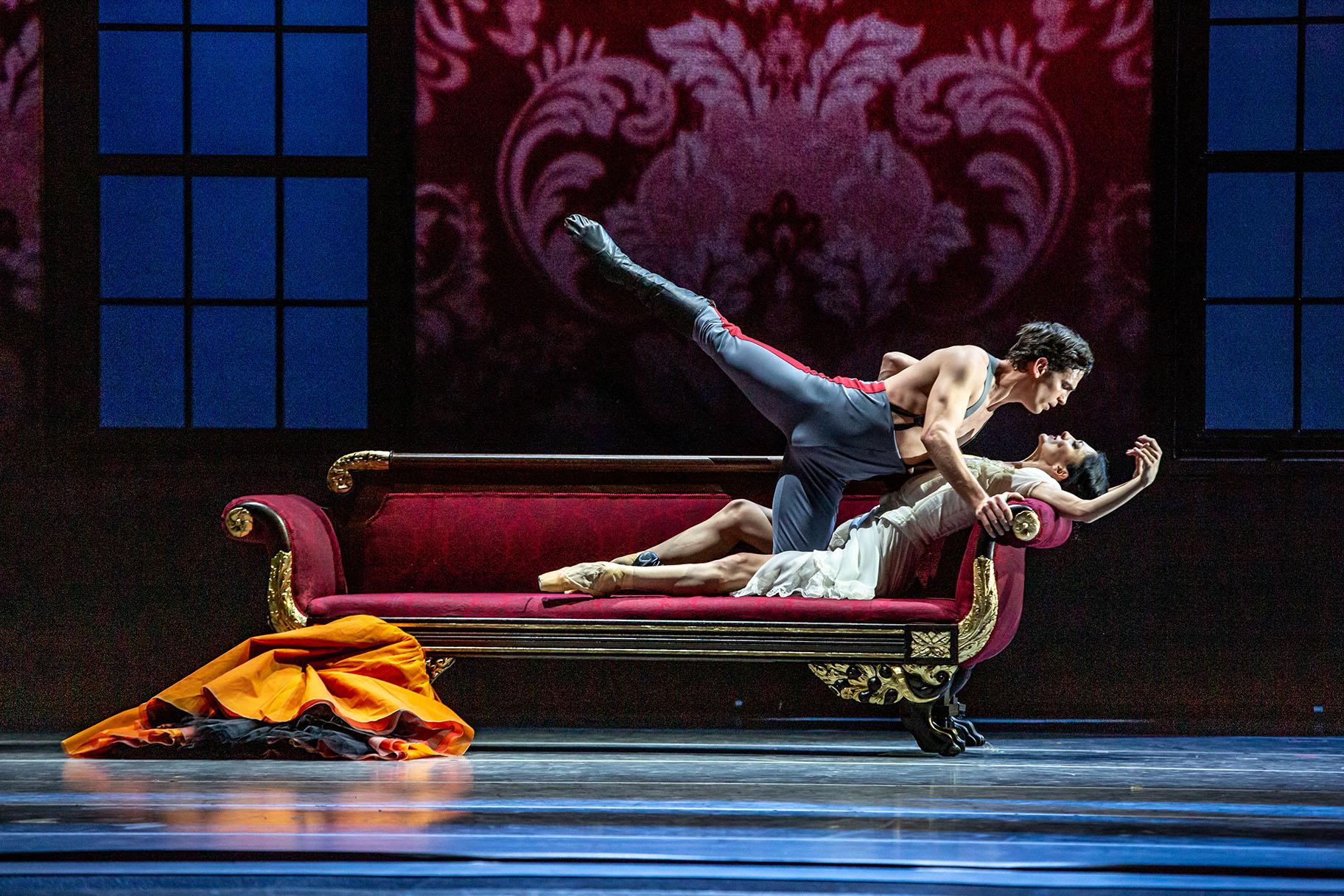 Alberto Velazquez and Victoria Jaiani in the Joffrey Ballet’s “Anna Karenina.” (Photo by Cheryl Mann)