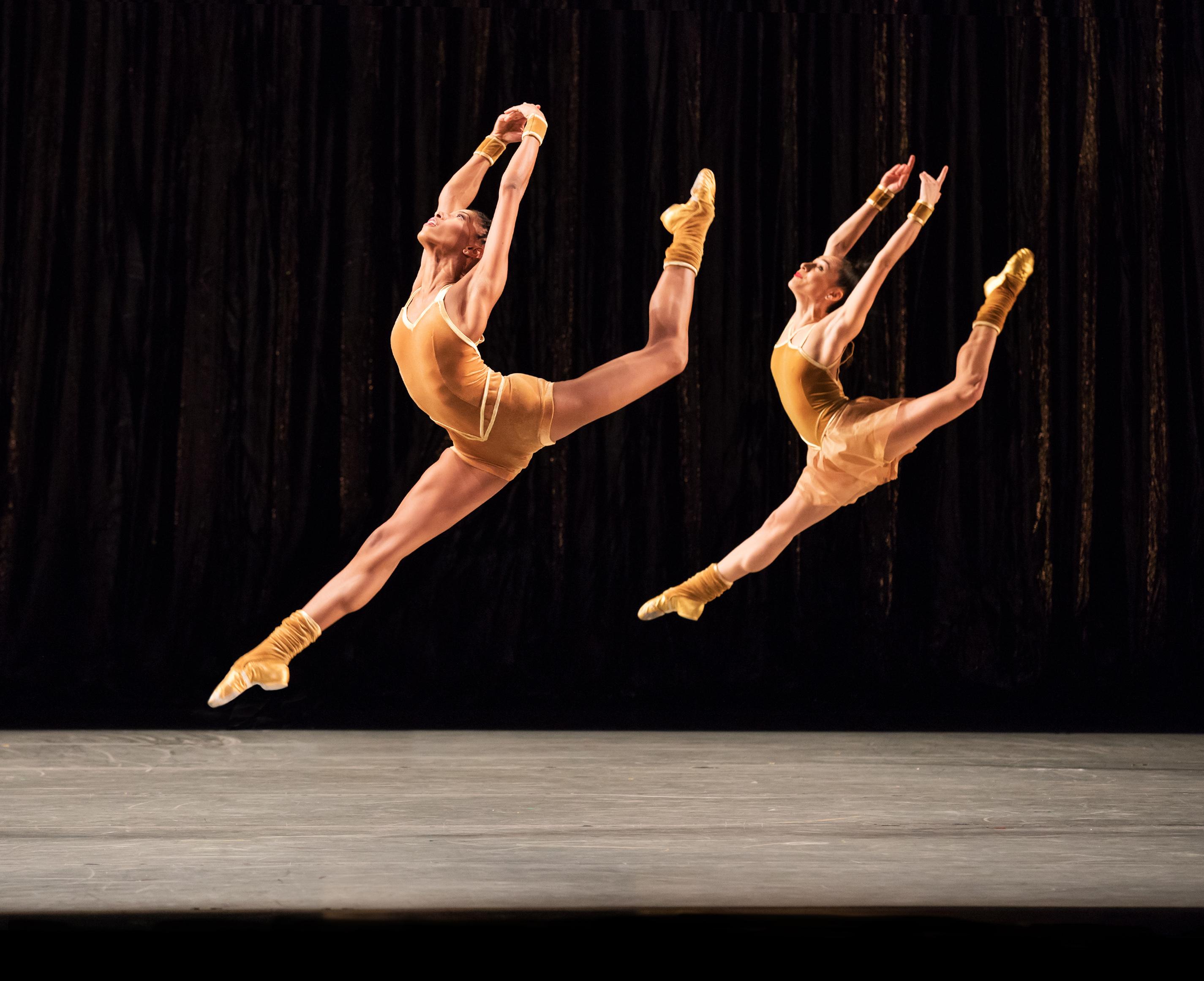 Alvin Ailey American Dance Theater in Twyla Tharp’s “The Golden Section” (Photo by Paul Kolnik)