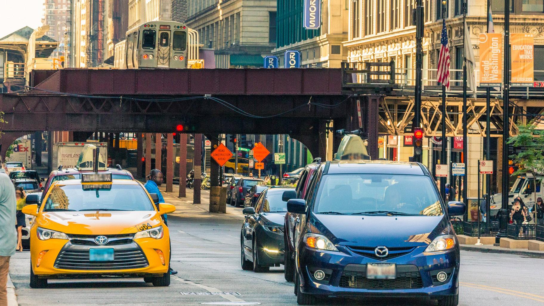 Can Chicago eliminate deadly traffic crashes? It’s trying. (Petr Kratochvil / Public Domain Pictures)
