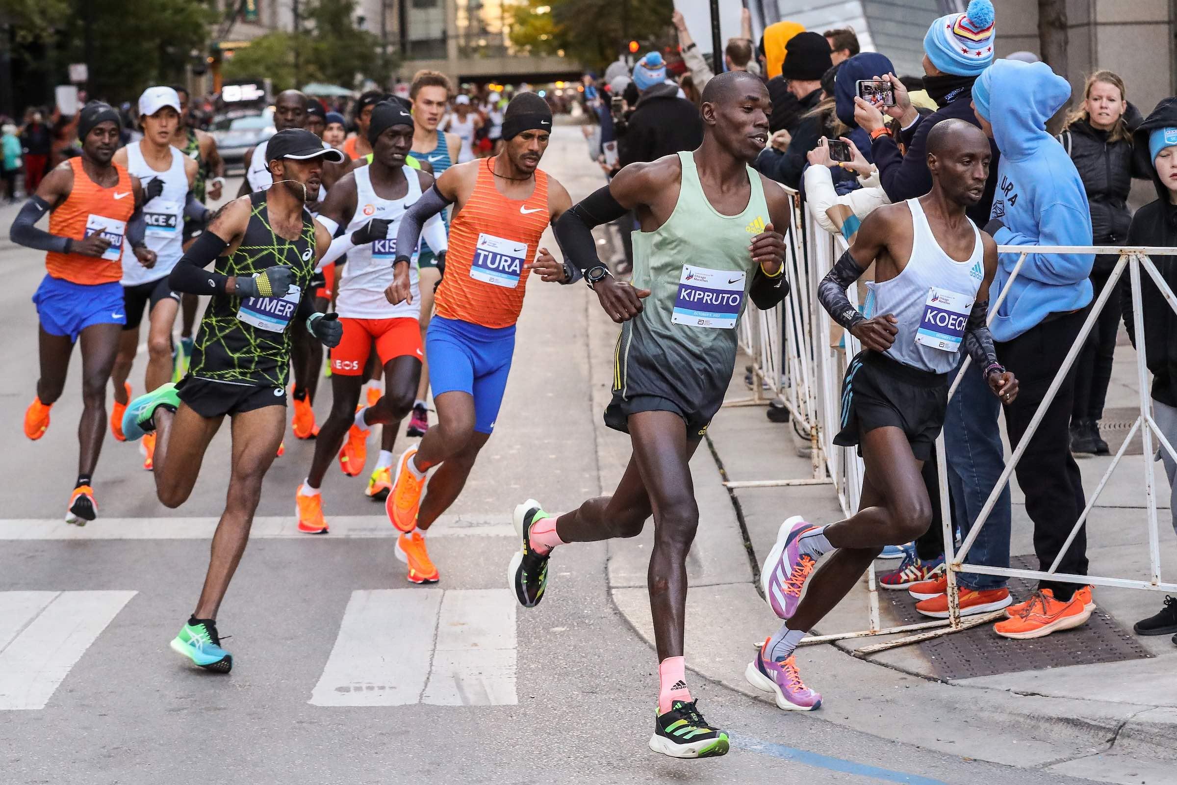 Benson Kipruto topped the men's division in 2022 and is hoping to repeat in 2023. (Kevin Morris / 2022 Bank of America Chicago Marathon)