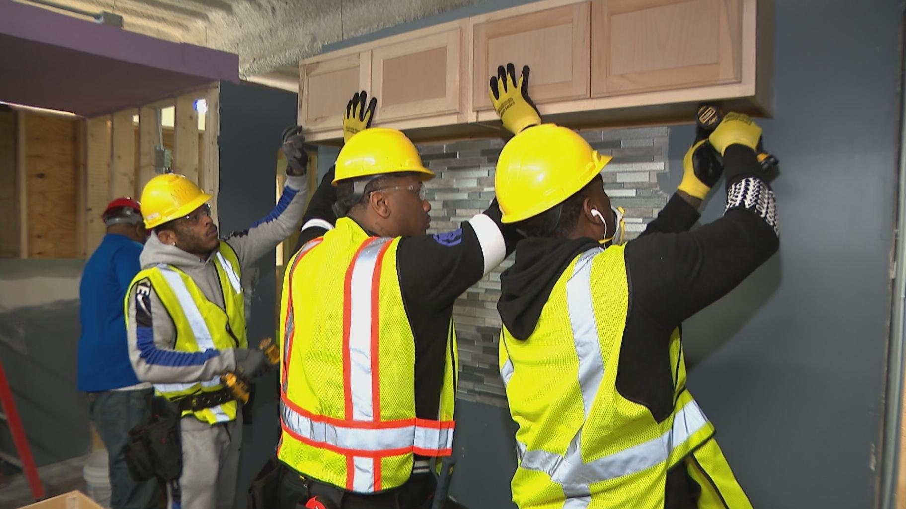 A 14-week construction skills course taught by Jonathan Wilson prepares participants for trade apprenticeships and industry jobs. (WTTW News)