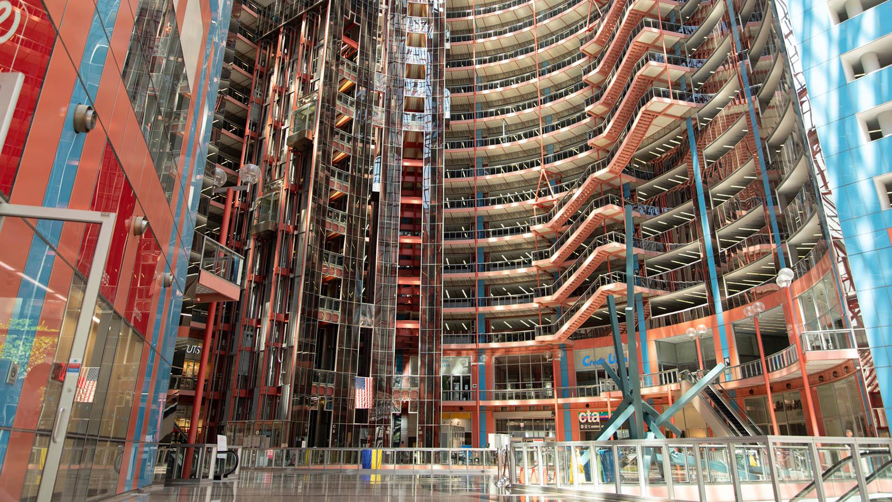 The interior of the James R. Thompson Center is pictured on July 12, 2022. (Michael Izquierdo / WTTW News)