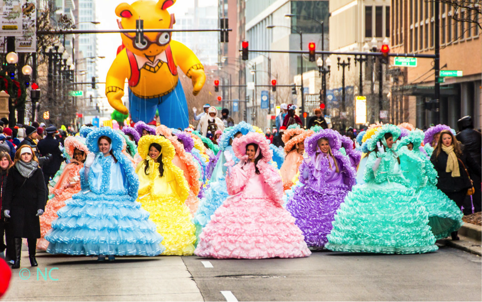 Watch the Mobile Azalea Trail Maids float along State Street at this year’s parade. (Courtesy of Chicago Festival Association)