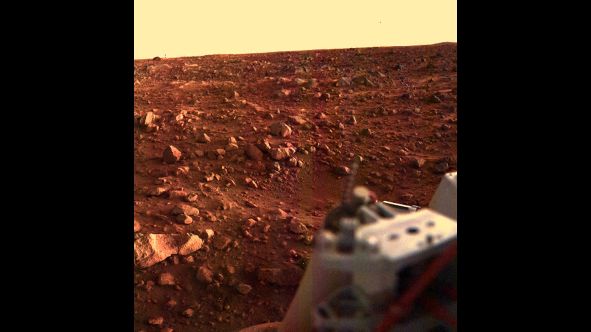 Image from surface of Mars (NASA, 1976)
