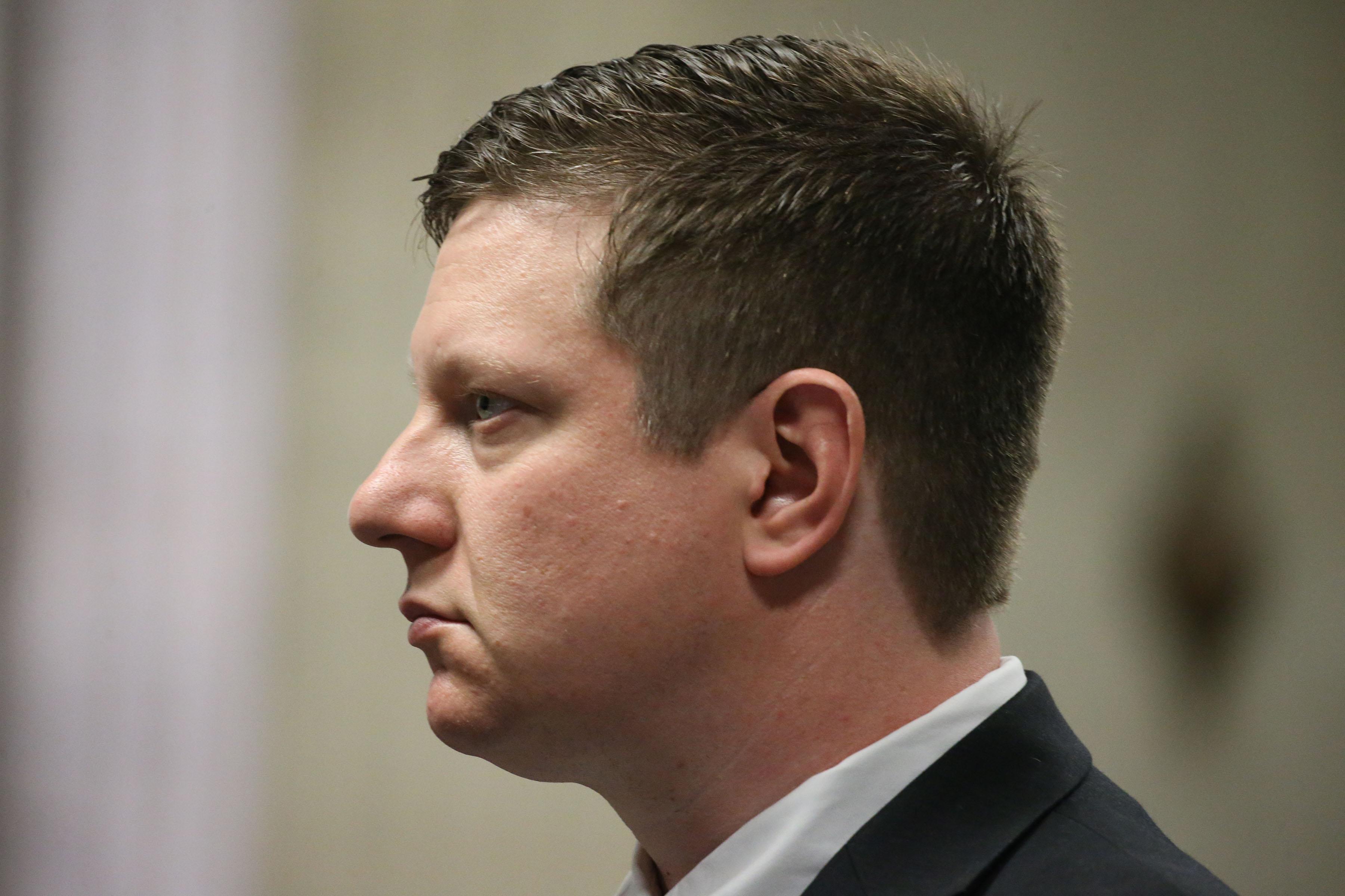 Chicago police Officer Jason Van Dyke attends a hearing for the shooting death of Laquan McDonald at the Leighton Criminal Court Building, Friday, May 4, 2018.  The media was later ordered to leave the courtroom. (Antonio Perez / Chicago Tribune / Pool)