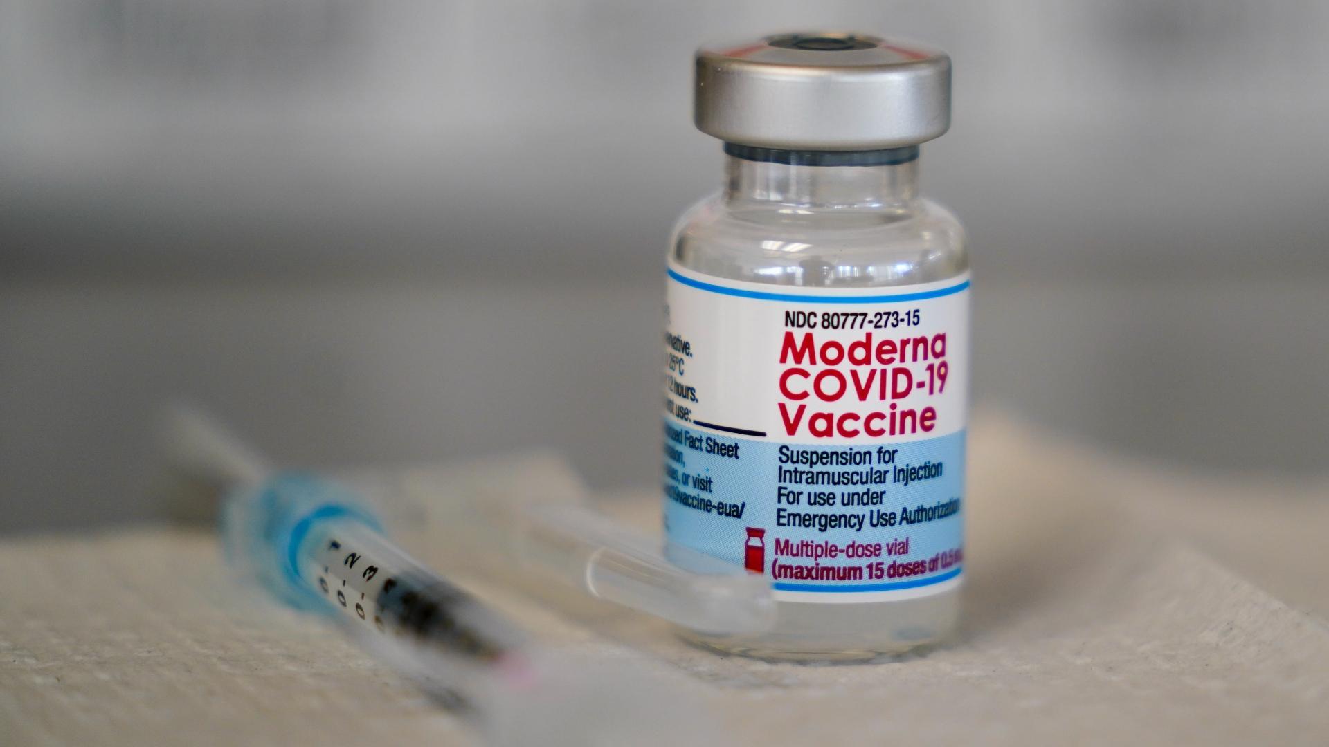 A vial of the Moderna COVID-19 vaccine is seen during a vaccination clinic at the Norristown Public Health Center in Norristown, Pa., Tuesday, Dec. 7, 2021. (AP Photo / Matt Rourke, File)